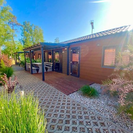 Domy Nad Morzem - Chata Pirata- Tiny House Dziwnow Exterior photo