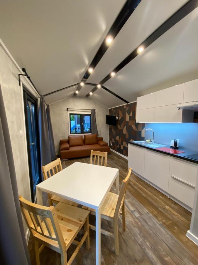 Domy Nad Morzem - Chata Pirata- Tiny House Dziwnow Exterior photo