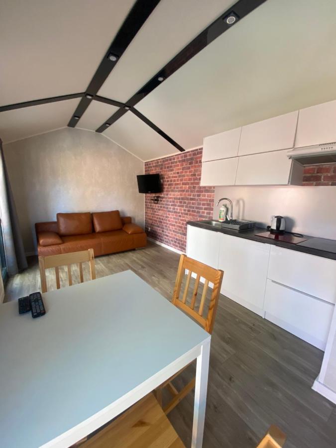 Domy Nad Morzem - Chata Pirata- Tiny House Dziwnow Exterior photo