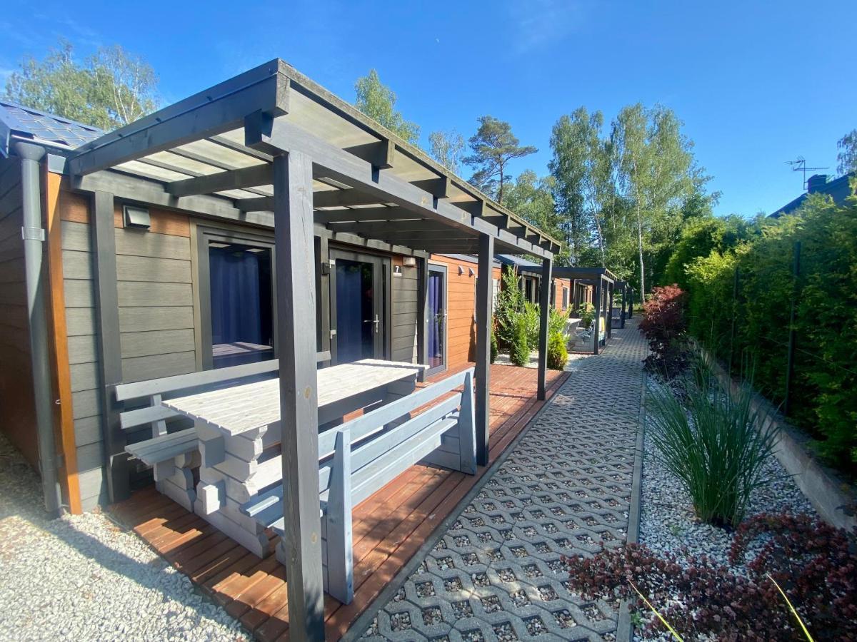 Domy Nad Morzem - Chata Pirata- Tiny House Dziwnow Exterior photo